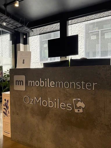 Mobile Monster-AU