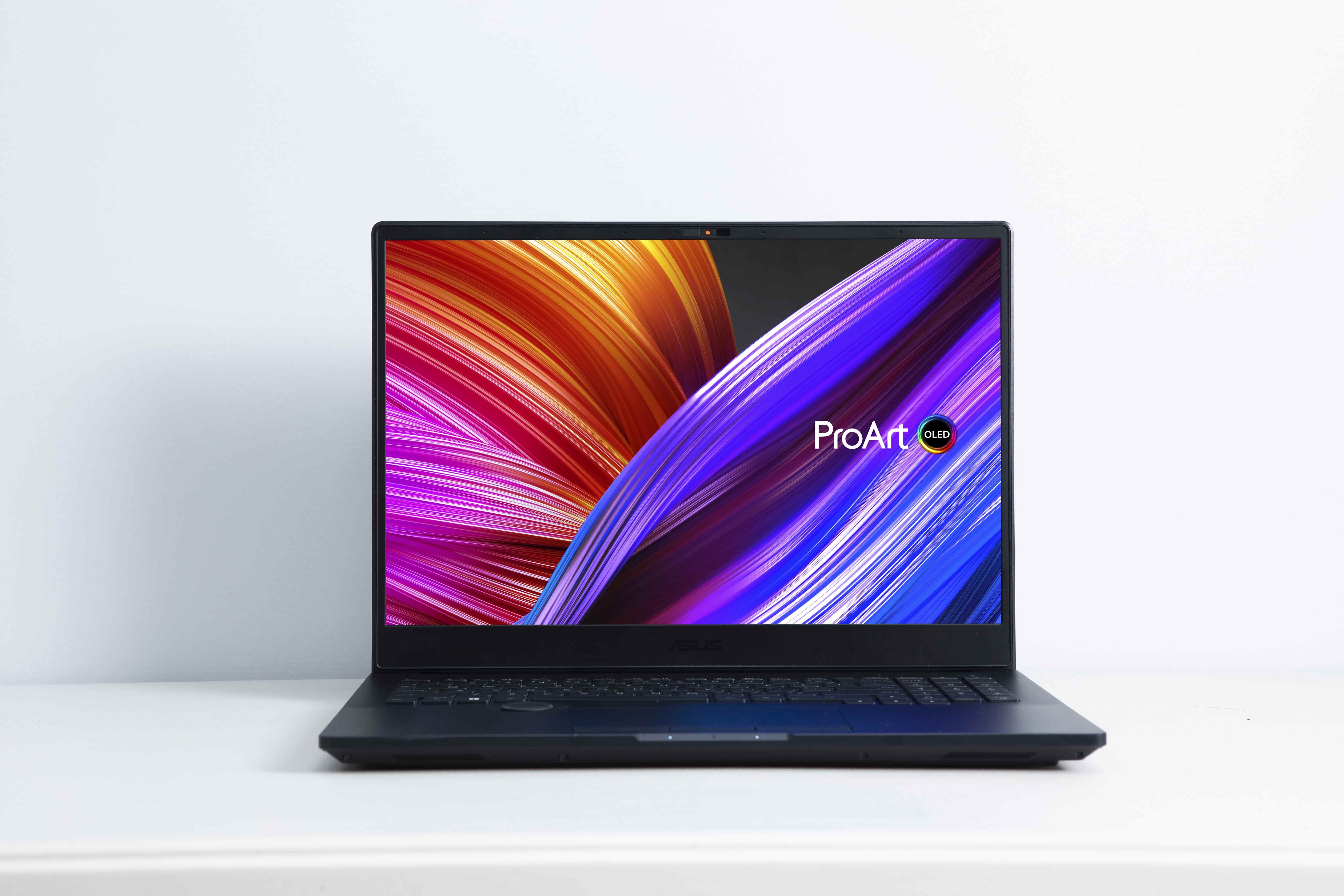 ASUS ProArt Studiobook 16 OLED (H5600) image (shows ASUS Dial area)