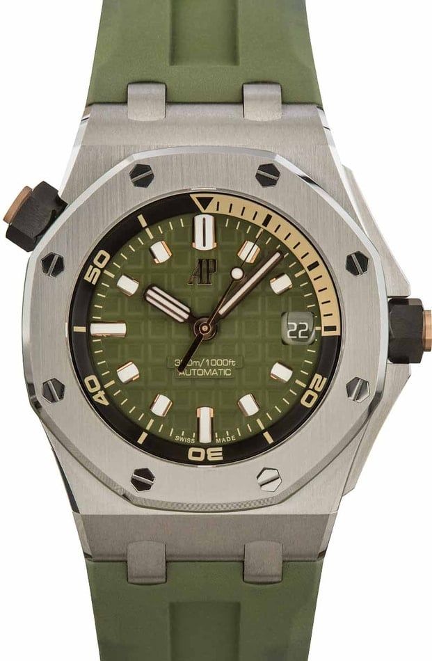 Buy Used Audemars Piguet Royal Oak Offshore 15720ST.OO.A052CA.01 | Bob's Watches