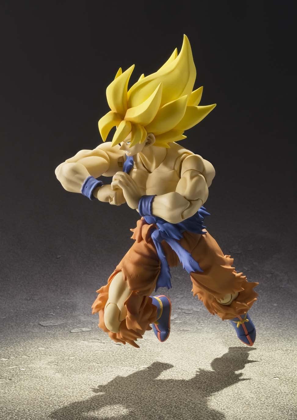 S.H. Figuarts Super Saiyan Son Goku Super Warrior Awakening (hero image)