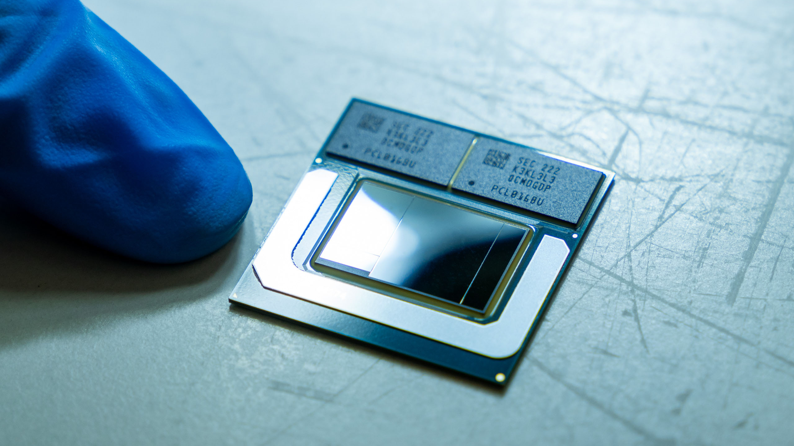 Intel Core Ultra 9 185H Shows 5.1 GHz Boost Clocks in Benchmark Leak |  Tom's Hardware