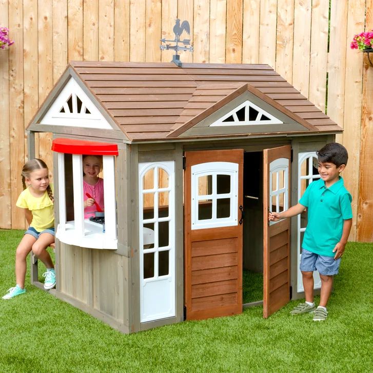 Cedar Summit by KidKraft Country Vista Playhouse