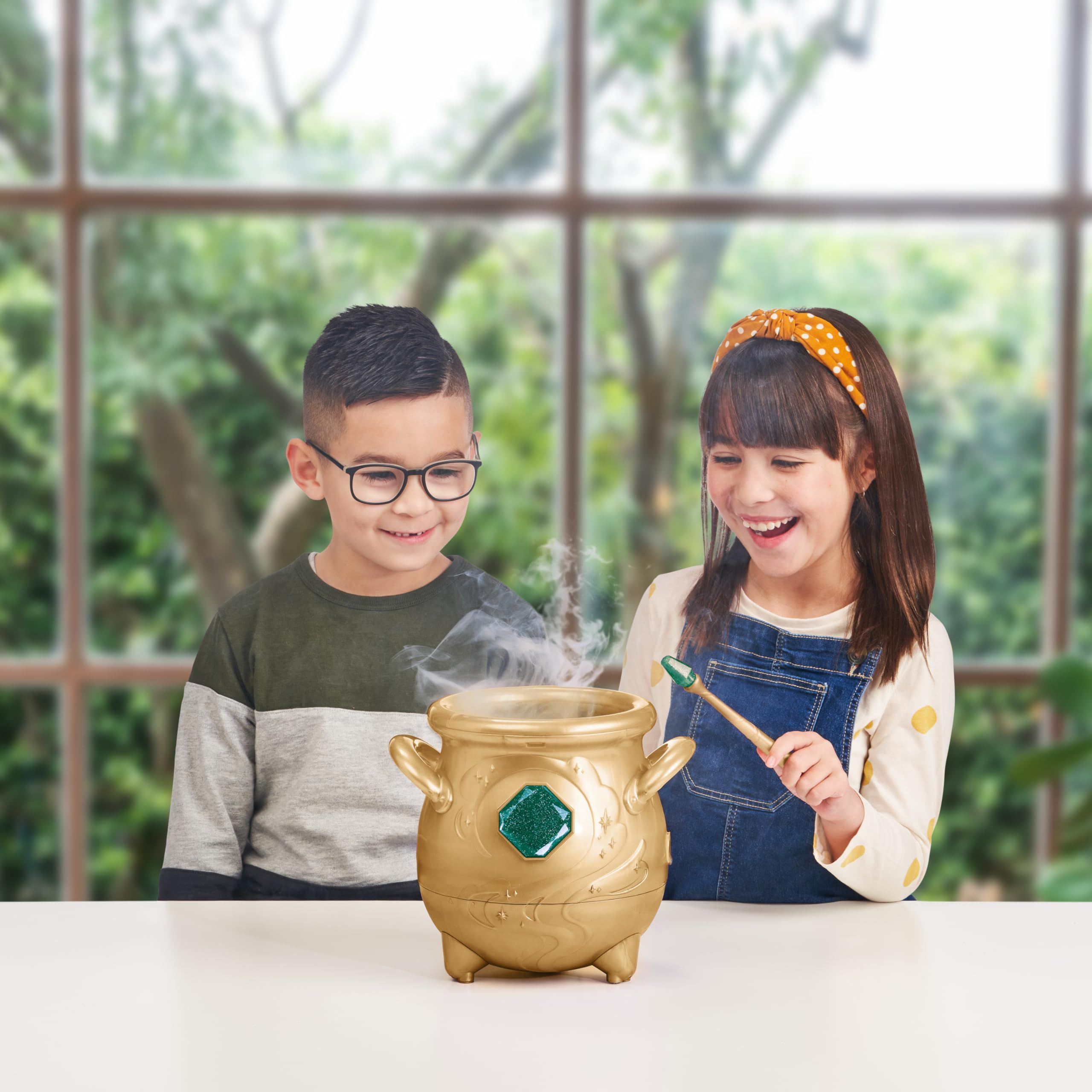 Magic Mixies - Magical Misting Gold Cauldron