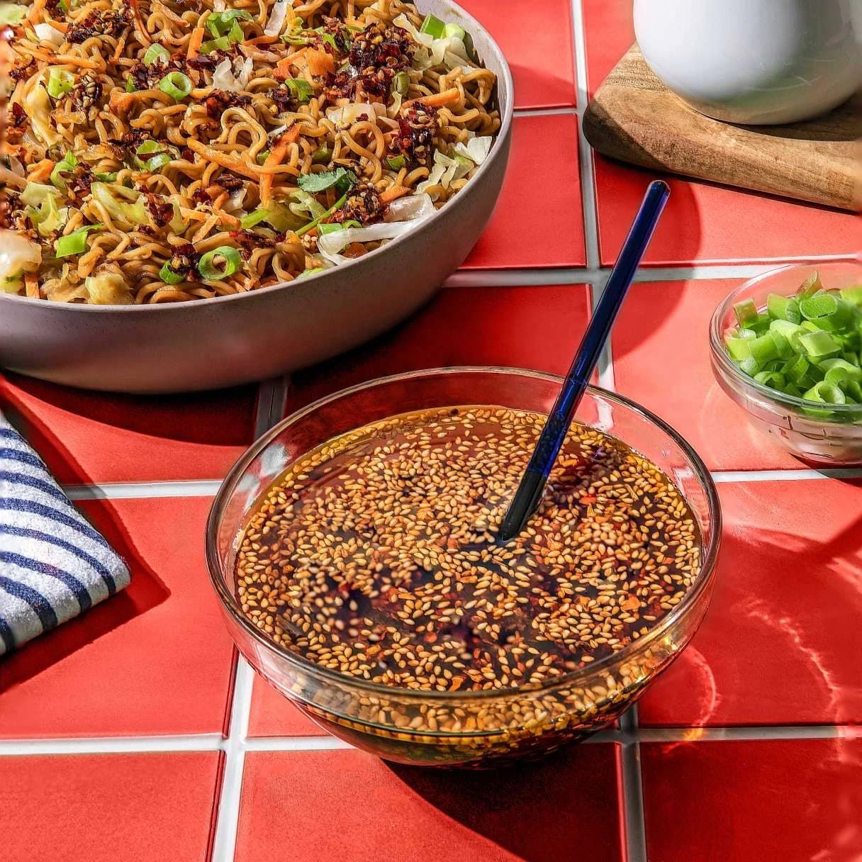 Beef Teriyaki Flavor Yakisoba (in-situ tray)