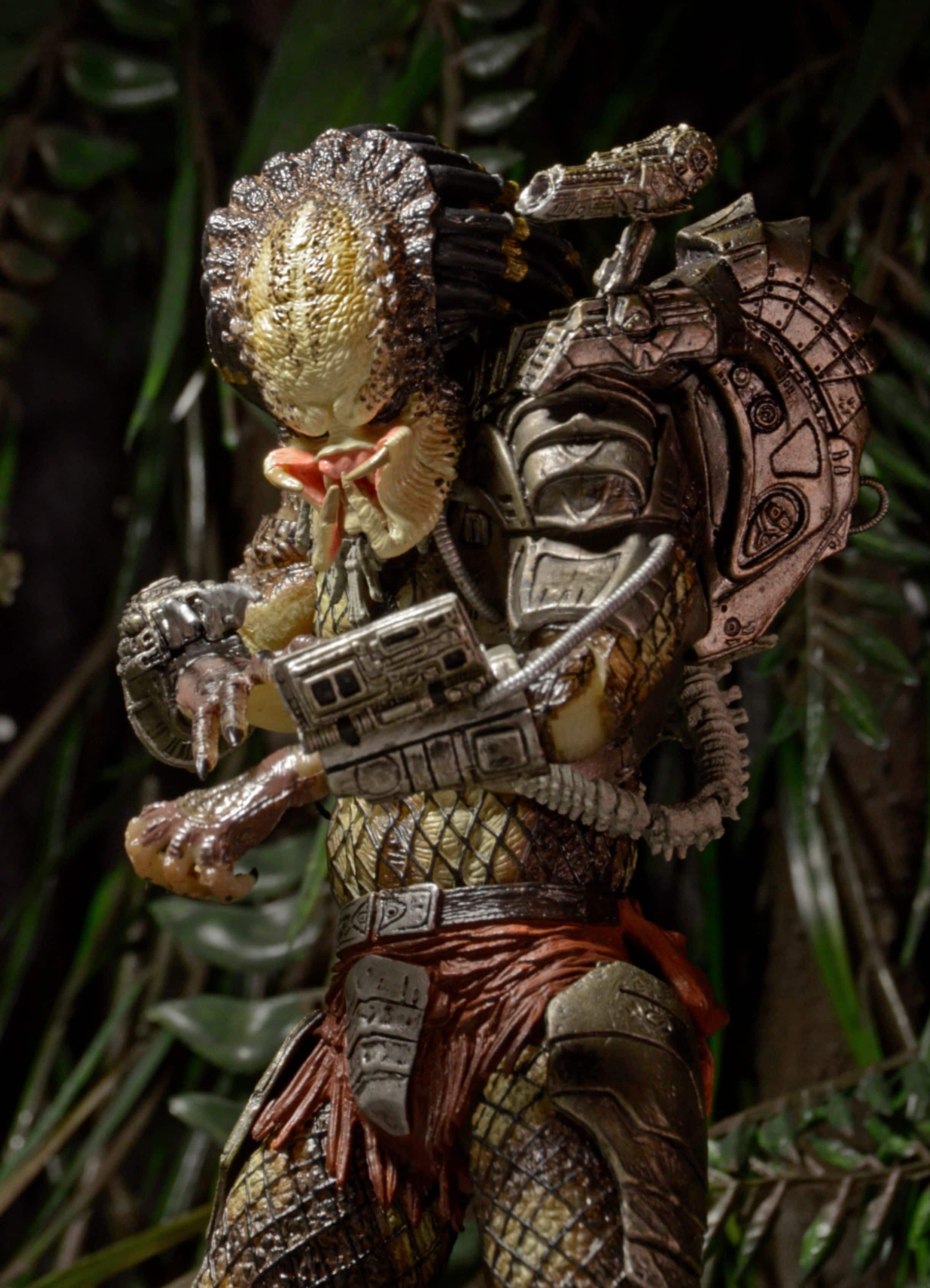 NECA Ultimate Jungle Hunter – packaging/front window box