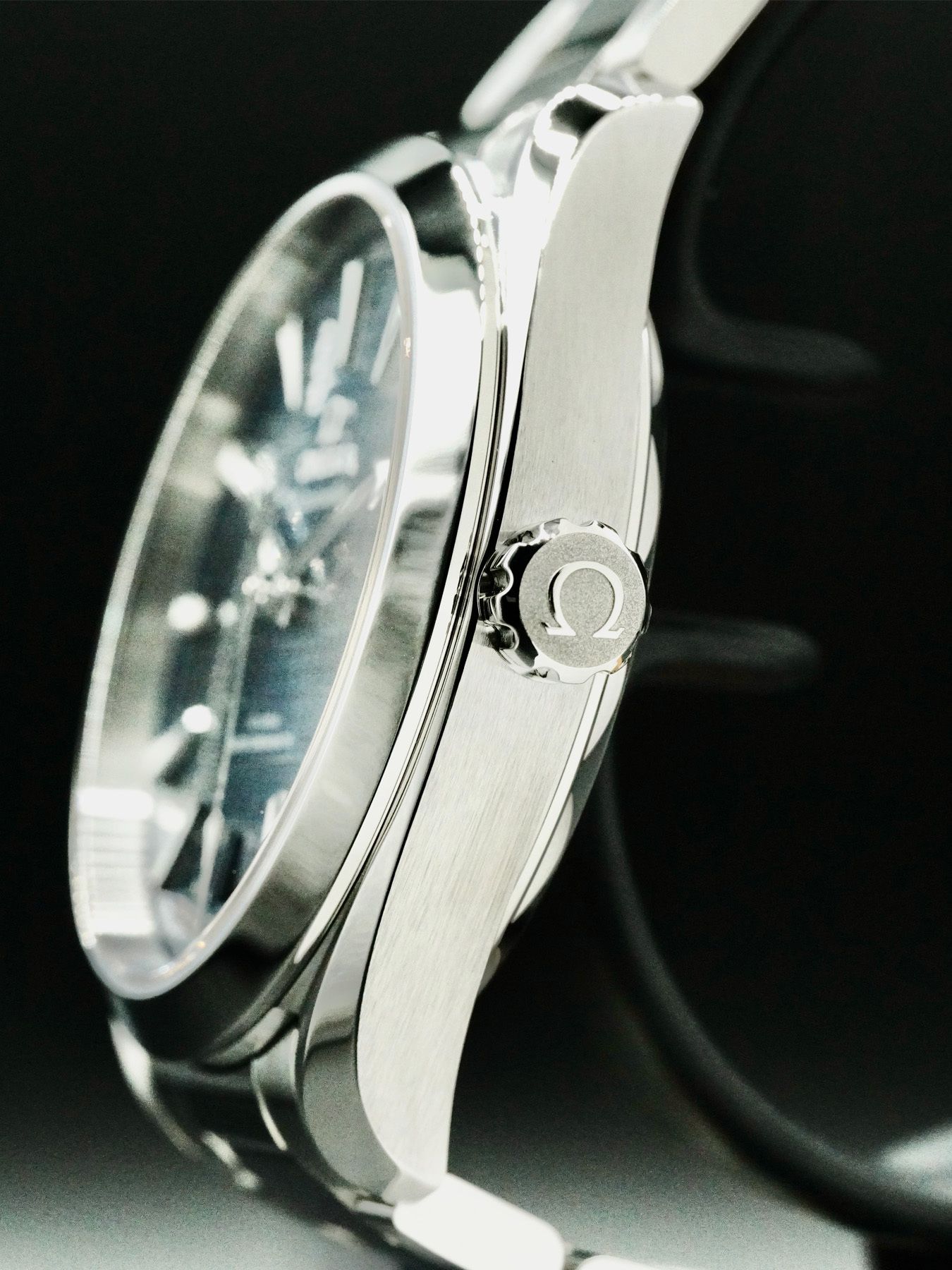Omega SeaMaster Chronometer 220.10.41.21.03.004 - Exquisite Timepieces